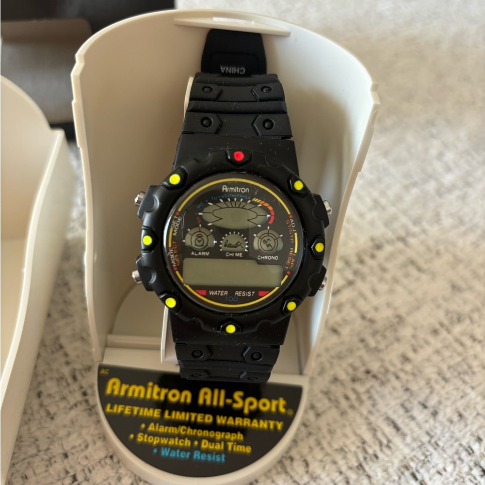 Armitron Watch 40/6495 — NEW, RARE